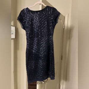 Vince Camuto Sequin Navy Cocktail Dress *excellent condition*